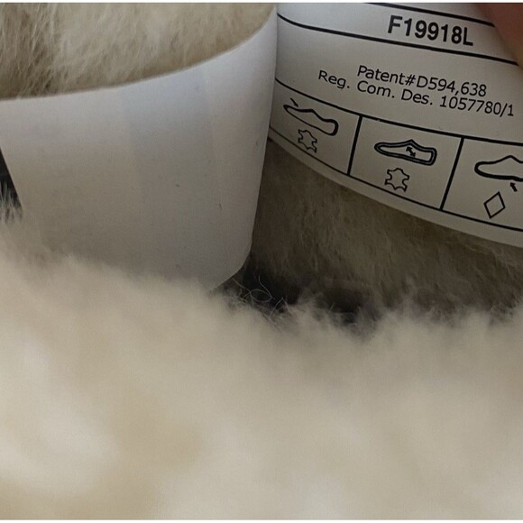 UGG Classic Mini II Boots Womens 8 Chestnut Leather Sheepskin Pull On Winter - Picture 11 of 11